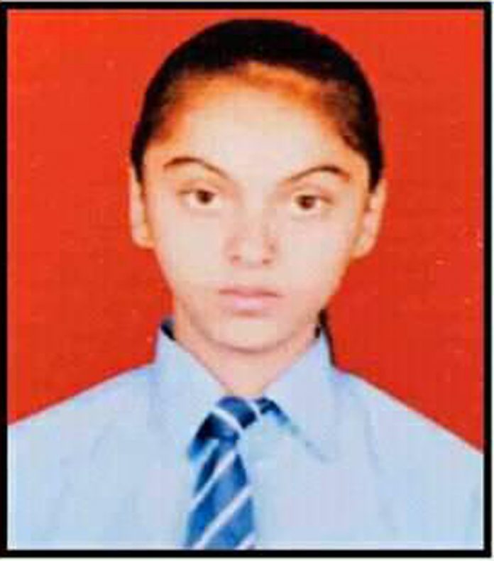 susmita-696x790